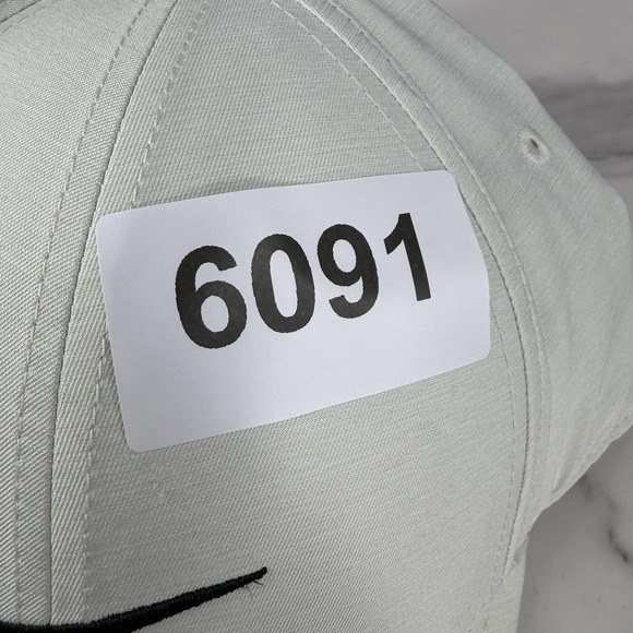 Nike Hat Cap Strap Back Mens M/L White Black Dri-FIT Club Cap Swoosh Golf - Picture 13 of 13